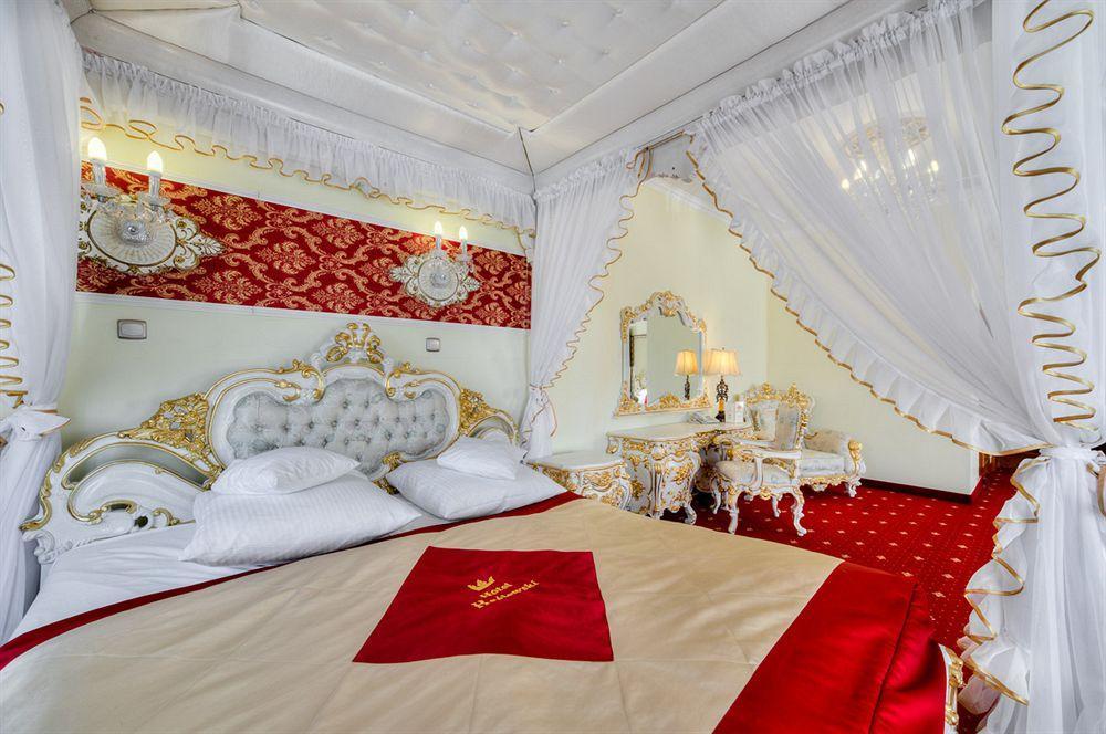 Hotel Krolewski Janów Lubelski Εξωτερικό φωτογραφία