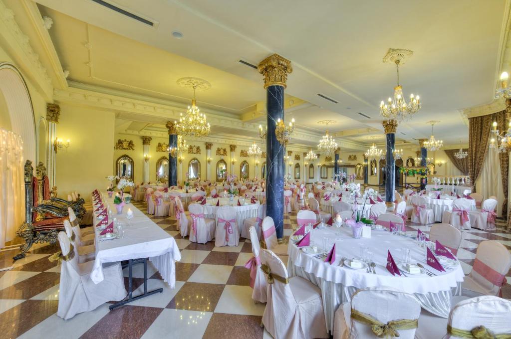 Hotel Krolewski Janów Lubelski Εξωτερικό φωτογραφία