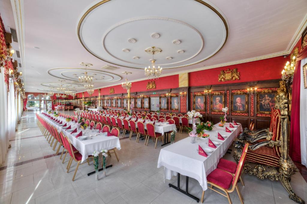 Hotel Krolewski Janów Lubelski Εξωτερικό φωτογραφία