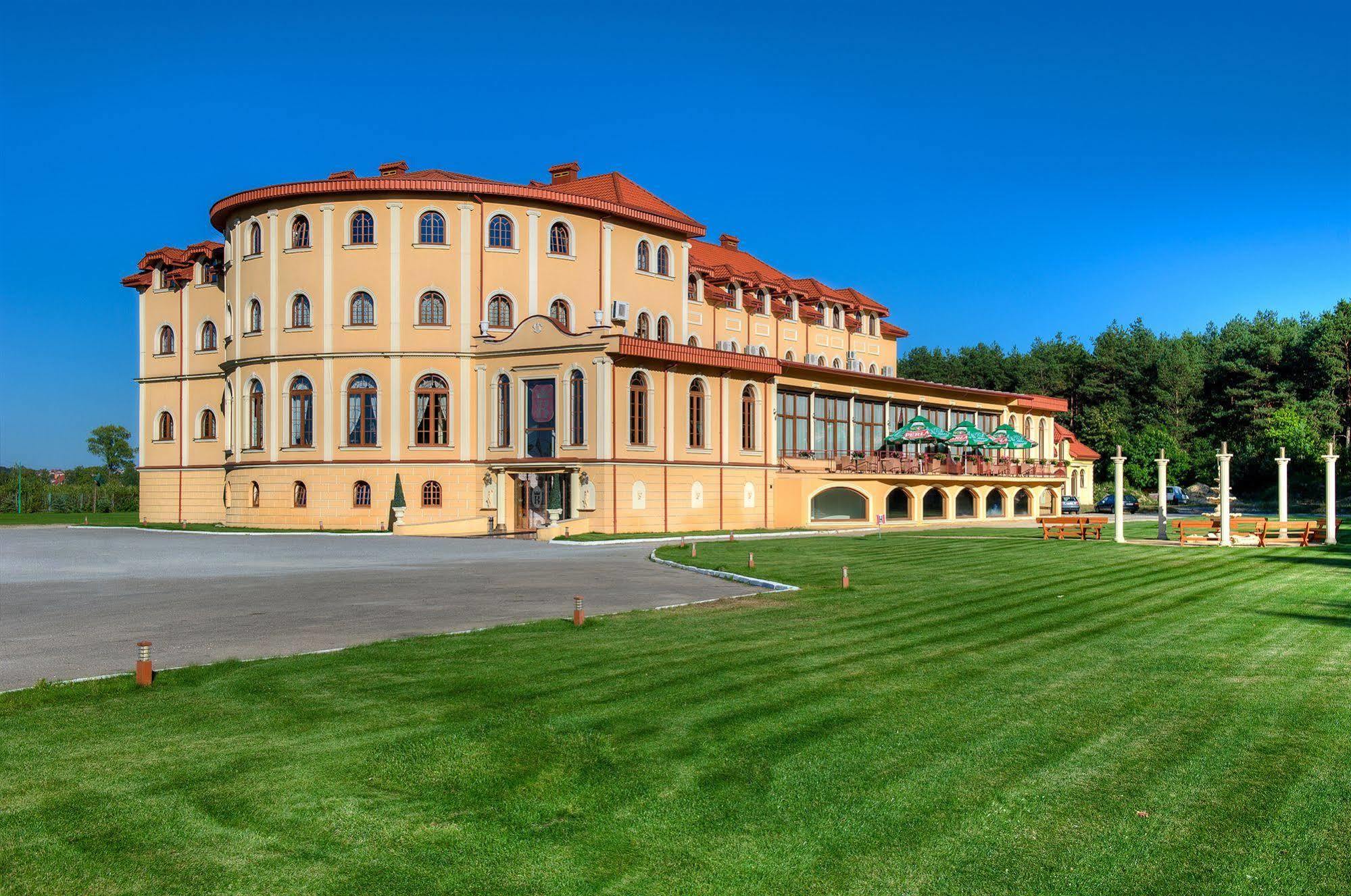 Hotel Krolewski Janów Lubelski Εξωτερικό φωτογραφία