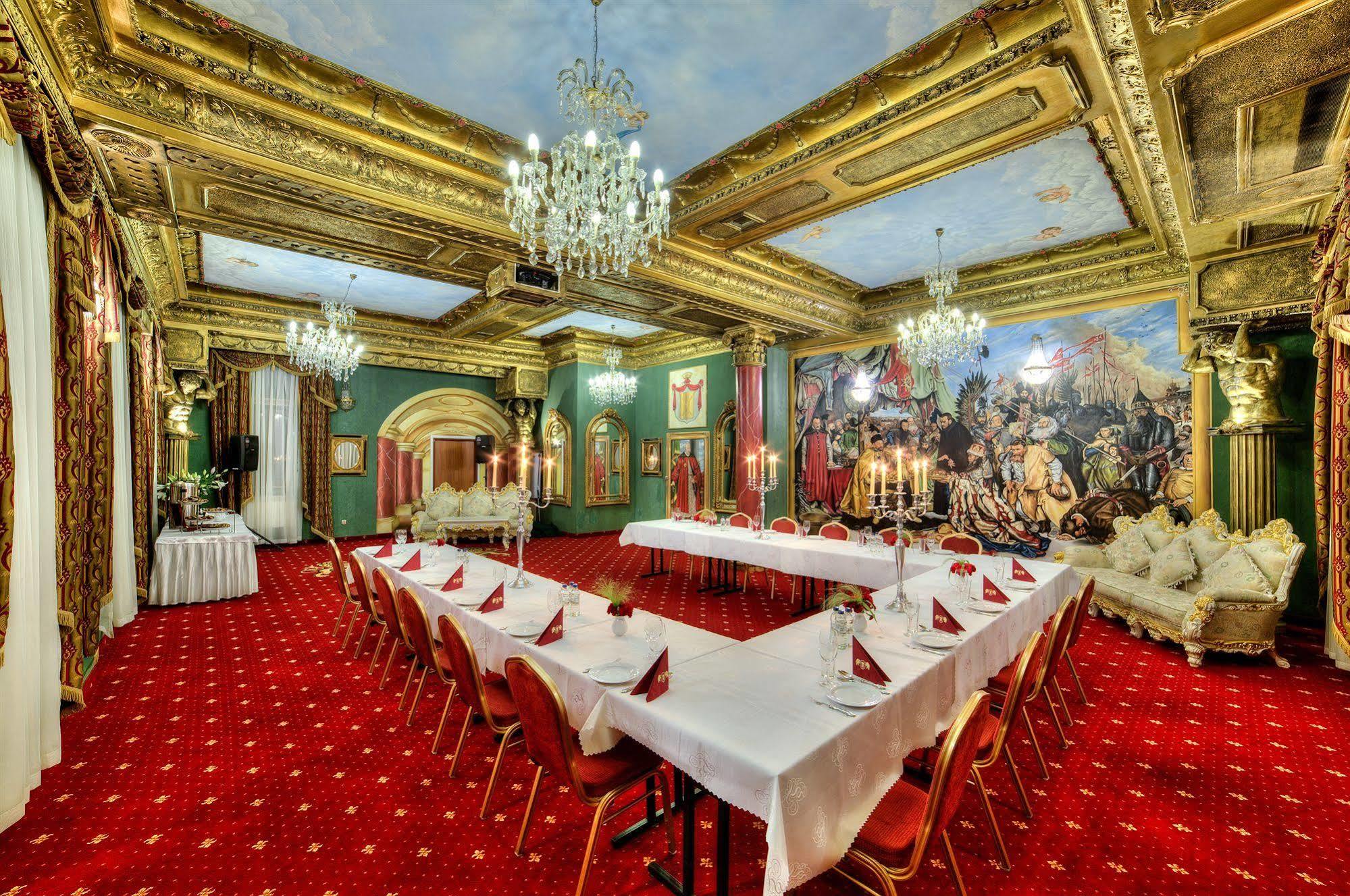 Hotel Krolewski Janów Lubelski Εξωτερικό φωτογραφία