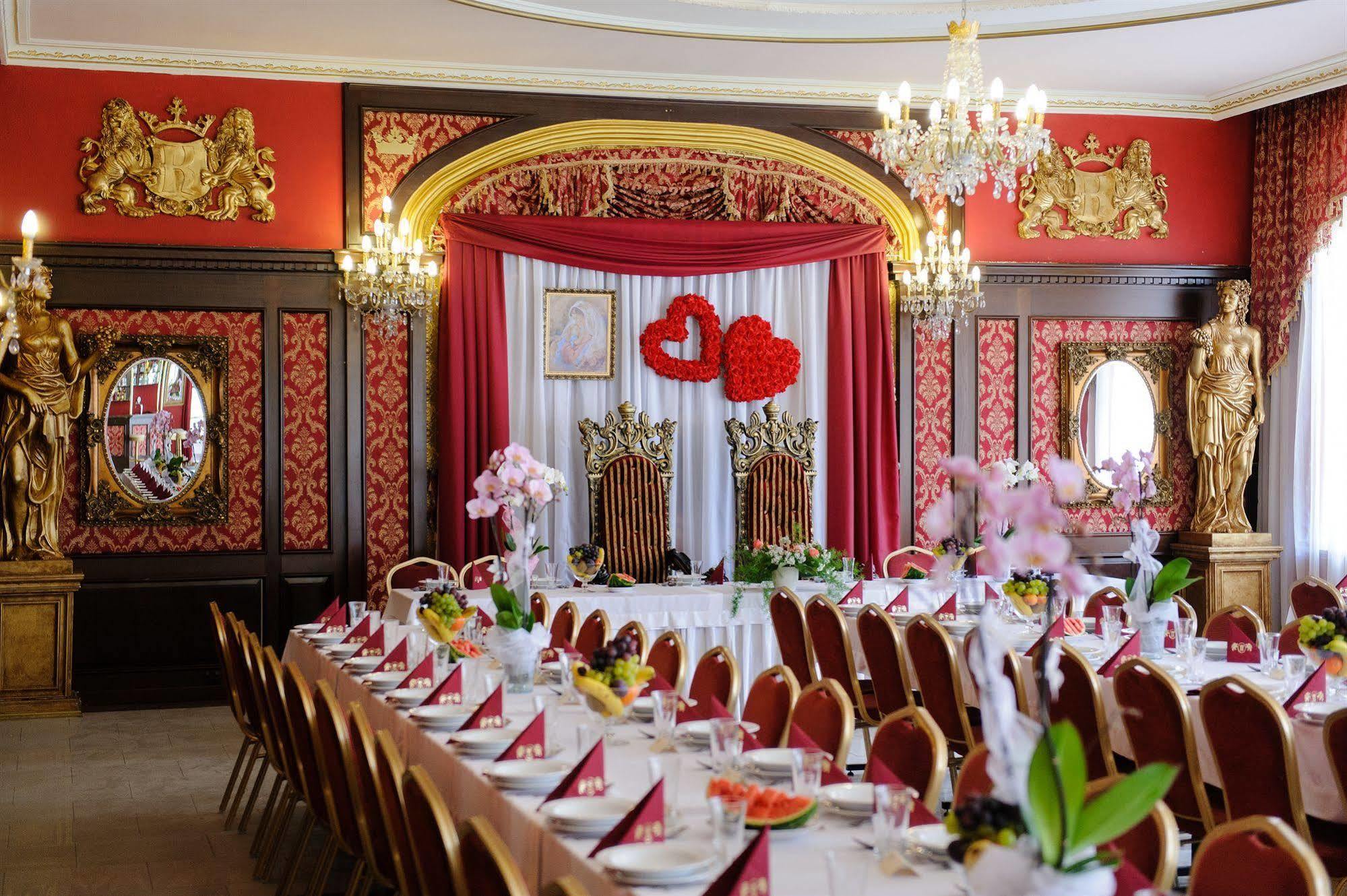 Hotel Krolewski Janów Lubelski Εξωτερικό φωτογραφία