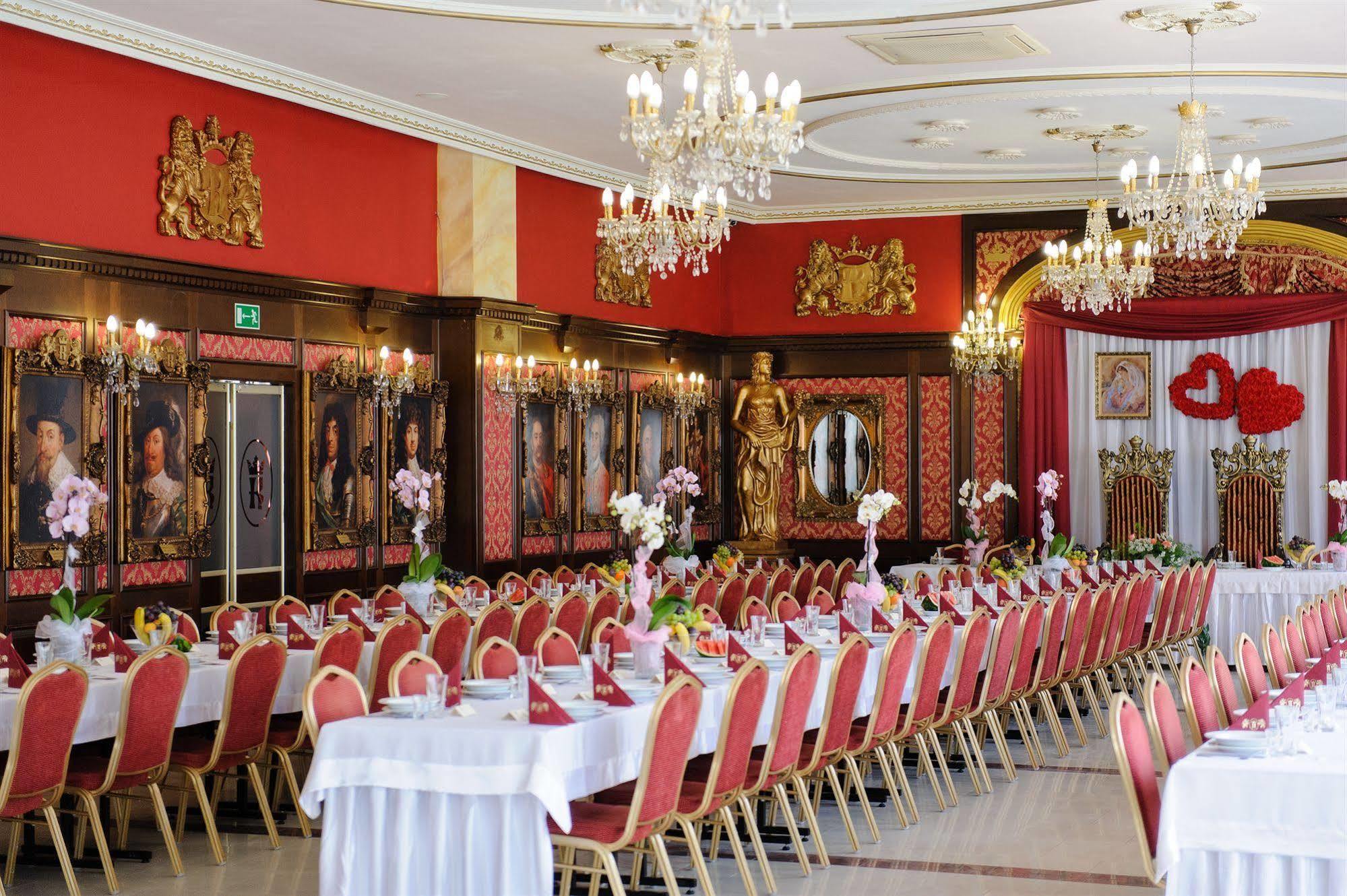 Hotel Krolewski Janów Lubelski Εξωτερικό φωτογραφία
