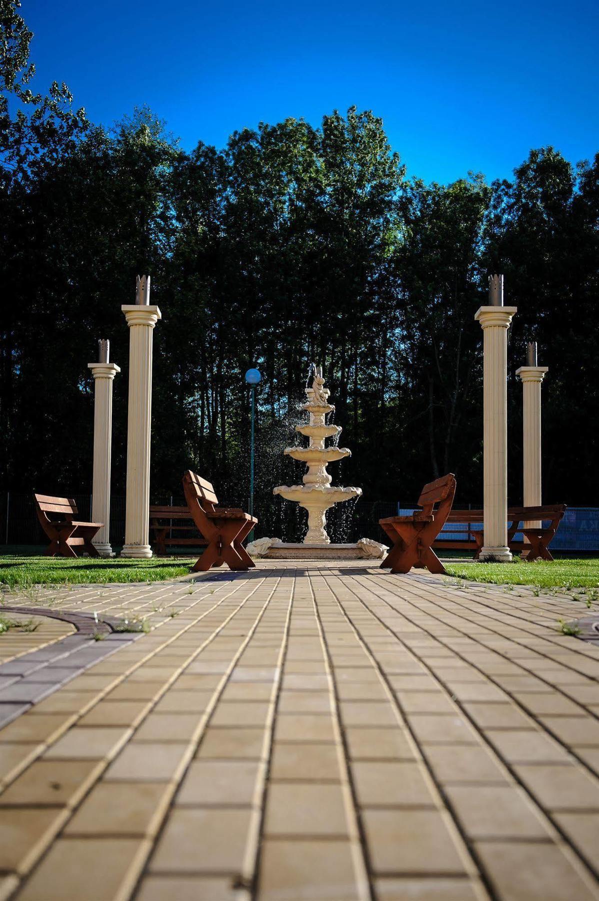 Hotel Krolewski Janów Lubelski Εξωτερικό φωτογραφία