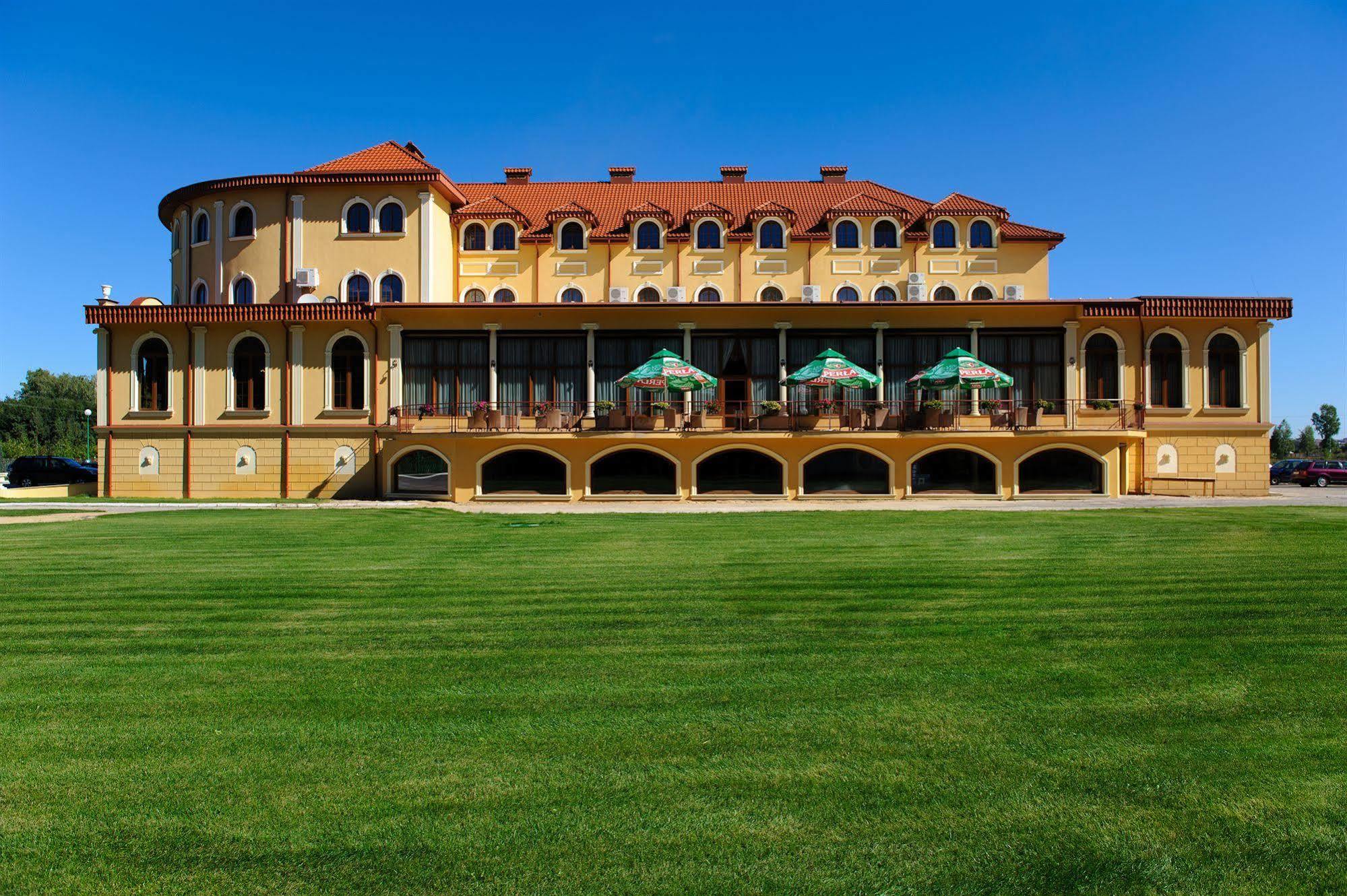 Hotel Krolewski Janów Lubelski Εξωτερικό φωτογραφία