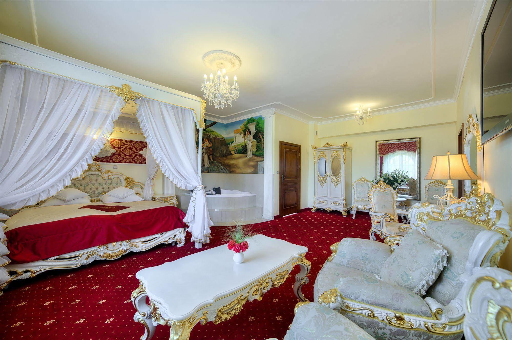 Hotel Krolewski Janów Lubelski Εξωτερικό φωτογραφία