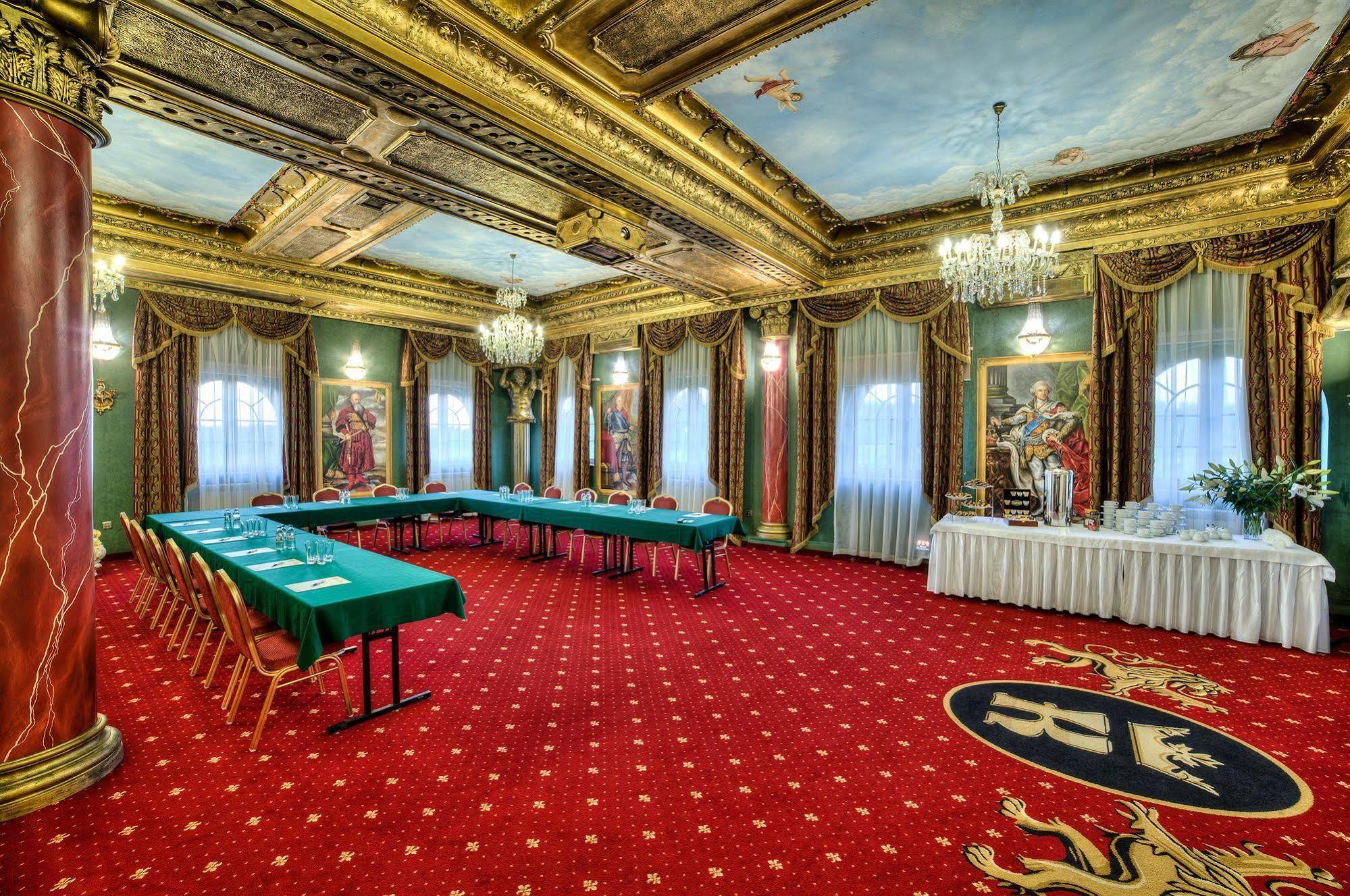 Hotel Krolewski Janów Lubelski Εξωτερικό φωτογραφία